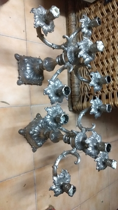 2 candelabros usados en buen estado