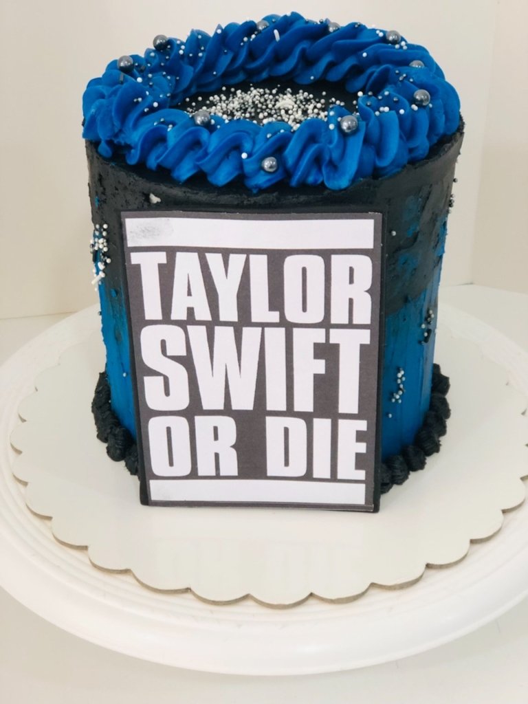 Torta De Taylor Swift - Comprar en Atelier de Tortas