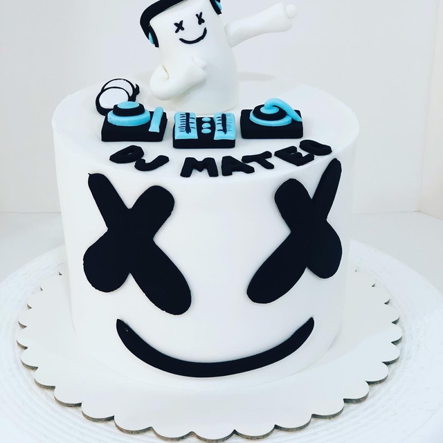 Torta De Fornite Dj - Comprar en Atelier de Tortas