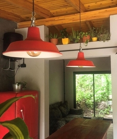 Lámpara Colgante Galponera tipo Campana Industrial color Rojo 40cm para Foco LED - comprar online