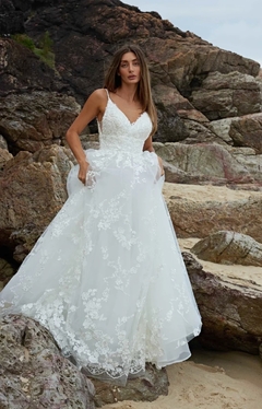 Vestido de noiva coleção 2022 casamento princesa boho minimalista bh atelier