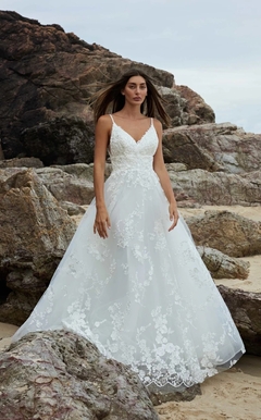 Vestido de noiva coleção 2022 casamento princesa boho minimalista bh atelier