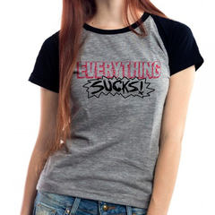 Camiseta Everything Sucks Serie Raglan Mescla Babylook - comprar online