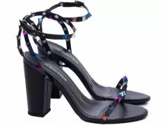 Sandália Feminina - Viviany Leal Store