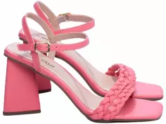 Sandália Feminina - Viviany Leal Store