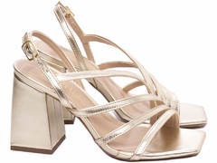 Sandália Feminina - Viviany Leal Store