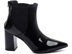 Bota Arrasadora Bico Fino Verniz Preto