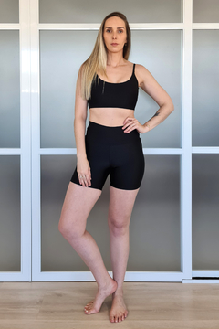 Shorts Yoga Cintura Alta Preto - comprar online