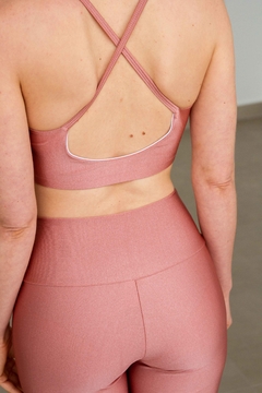 Top Yoga com Alças Cruzadas Rose - tienda online