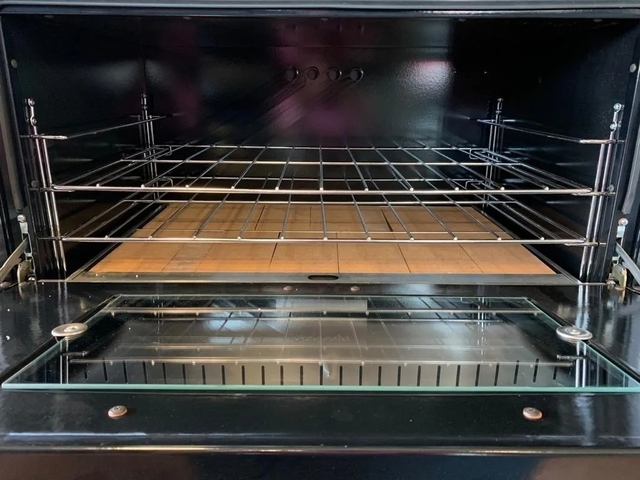 Cocina industrial | 4 hornallas + Plancha bifera | Depaolo