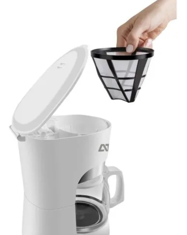 Cafetera De Filtro Atma Ca8133 1.5lts Blanca 220v