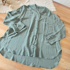 Camisa Oversize - + AMOR