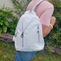Mochila cierres al frente