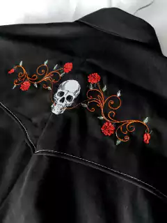 Camisa Western Roses & Skull na internet