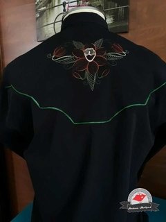 Camisa Western Bordado Flores Bordô/ Verde na internet
