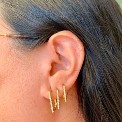 TRIO DE ARGOLAS RETANGULARES CRAVEJADAS DE STRASS FOLHEADO A OURO 18 - TRIARG0052D