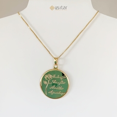 CORRENTE COM MEDALHA ENTREGO E CONFIO CELEBRAR - COR557D - comprar online