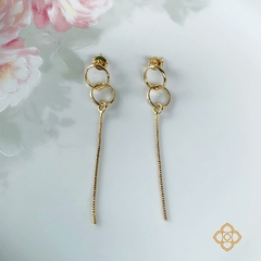 BRINCO ARCO FRANJA FABULOSA FOLHEADO EM OURO 18K - BRJ534D