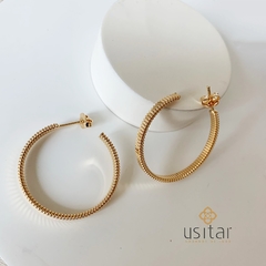 ARGOLA MEDIA FRISADA BERTA FOLHEADA A OURO 18K - ARG2165D