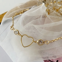 PULSEIRA ELOS MINI ARGOLAS COM CORAÇÃO E CRISTAIS FOLHEADA EM OURO 18 - PUL1258D