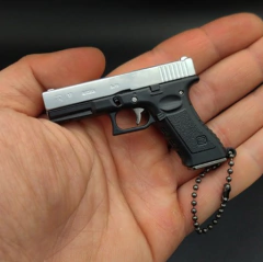 Chaveiro Glock Miniatura metal e Polímero - comprar online