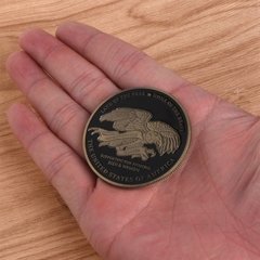 Moeda Comemorativa Militar das Forças Armadas Americanas na internet