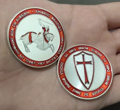 Moeda Cavaleiros Templários Vermelha na internet