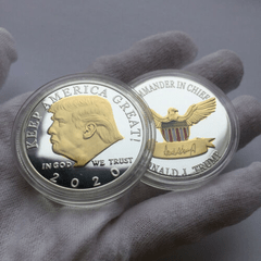 Moeda Donald J. Trump Comemorativa - Águia de Ouro EUA