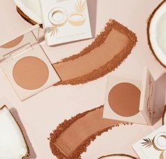 Colourpop - Bronzer TALK TO THE PALM en internet