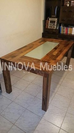 Mesa De Algarrobo Pradera Con Vidrio. 1,80 x 0,90 m. - comprar online