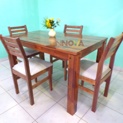 Mesa Alistonada de Algarrobo de 1.40 x 0.80 m. con 4 sillas modelo "Giuliana"