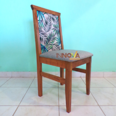 Mesa Alistonada de 1.60 x 0.90 m. + 6 sillas "Danissa" tapizadas en tela floreada - comprar online