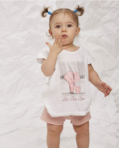 Remera Puntitas