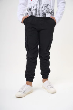 PANTALON CARGO NEGRO