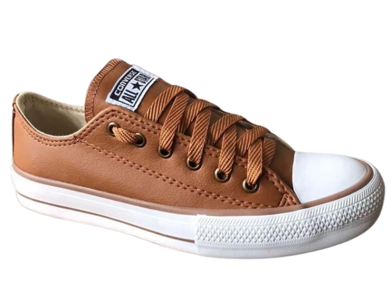 Tênis All Star Branco e Vermelho Courino Premium