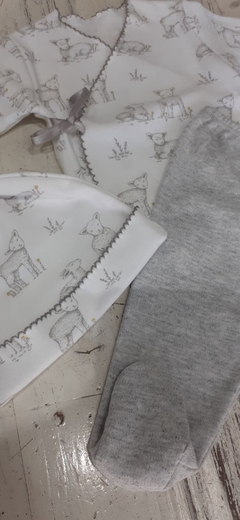 Ajuar con Patitas y Gorrito - comprar online