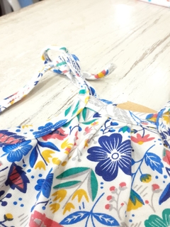 Body Musculosa de Flores en internet
