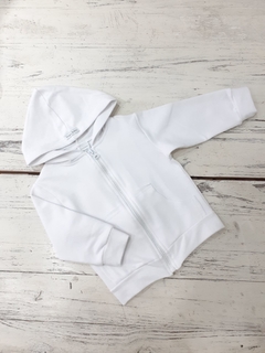 Campera blanca con osito