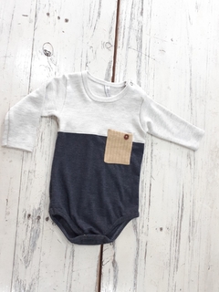 Body gris con bolsillo