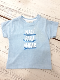 Remera celeste