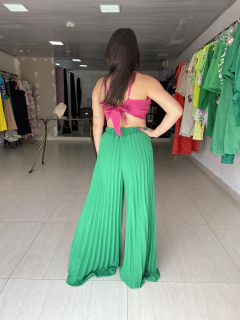 Cropped Eleonor Cor: Pink na internet