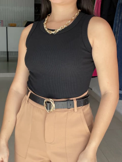 Calça Judith Cor:Caramelo na internet