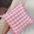 Almohadon Cuadros Rosas - comprar online