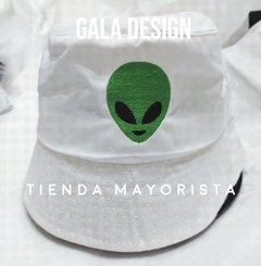 PILUSOS BORDADOS - GALA DESIGN - Mayorista de gorras Buenos Aires.
