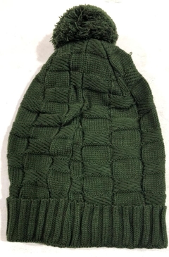 GORRO DE LANA CON POMPON
