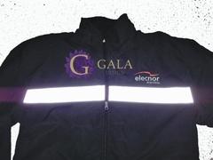 CAMPERA REFLECTIVA CON LOGO