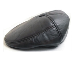 BOINAS DE CUERO CON BOTON