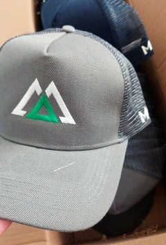 TRUCKER DE GABARDINA BORDADA en internet