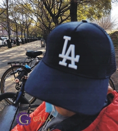 GORRAS BORDADAS 3D - comprar online