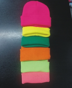 IN-200 GORRO LANA FLUO - comprar online